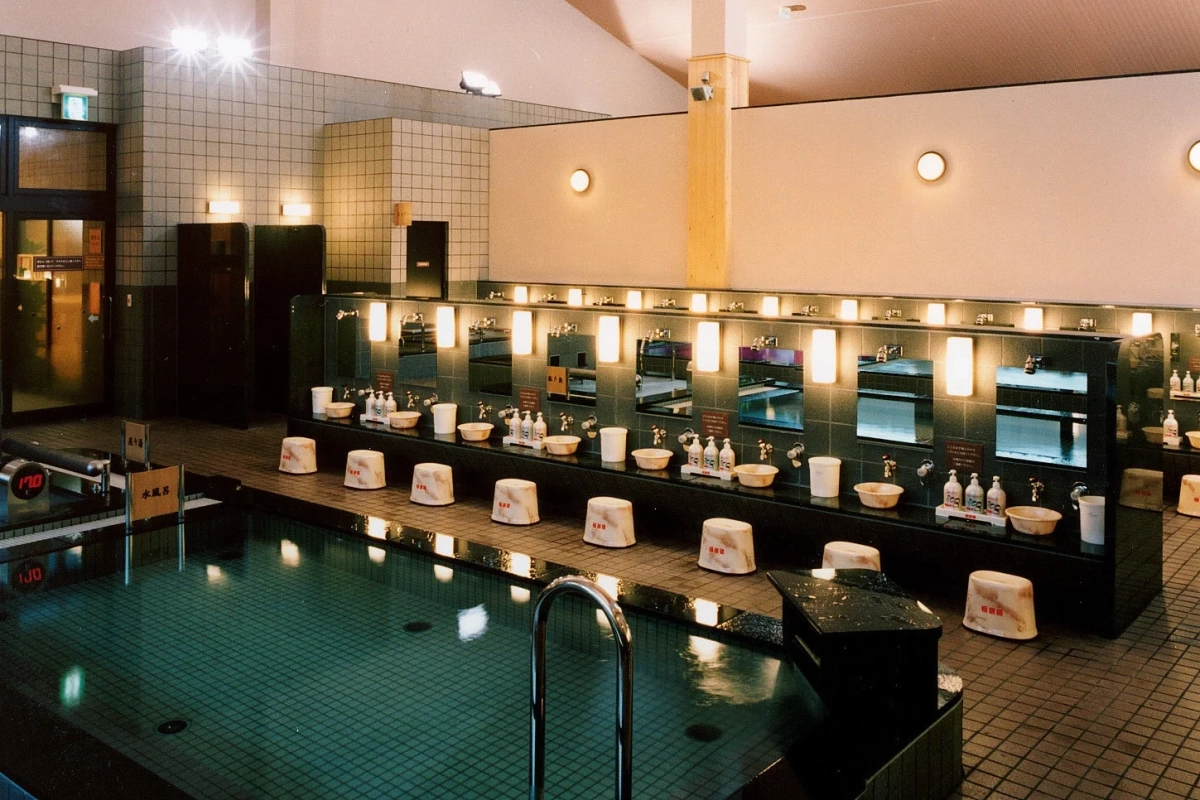 清潔感のある日本の大浴場