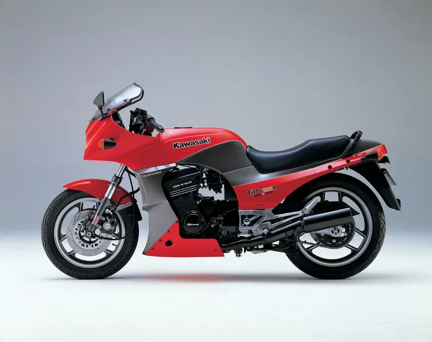 カワサキ GPZ900R(北米モデル名：Ninja)(1984年)