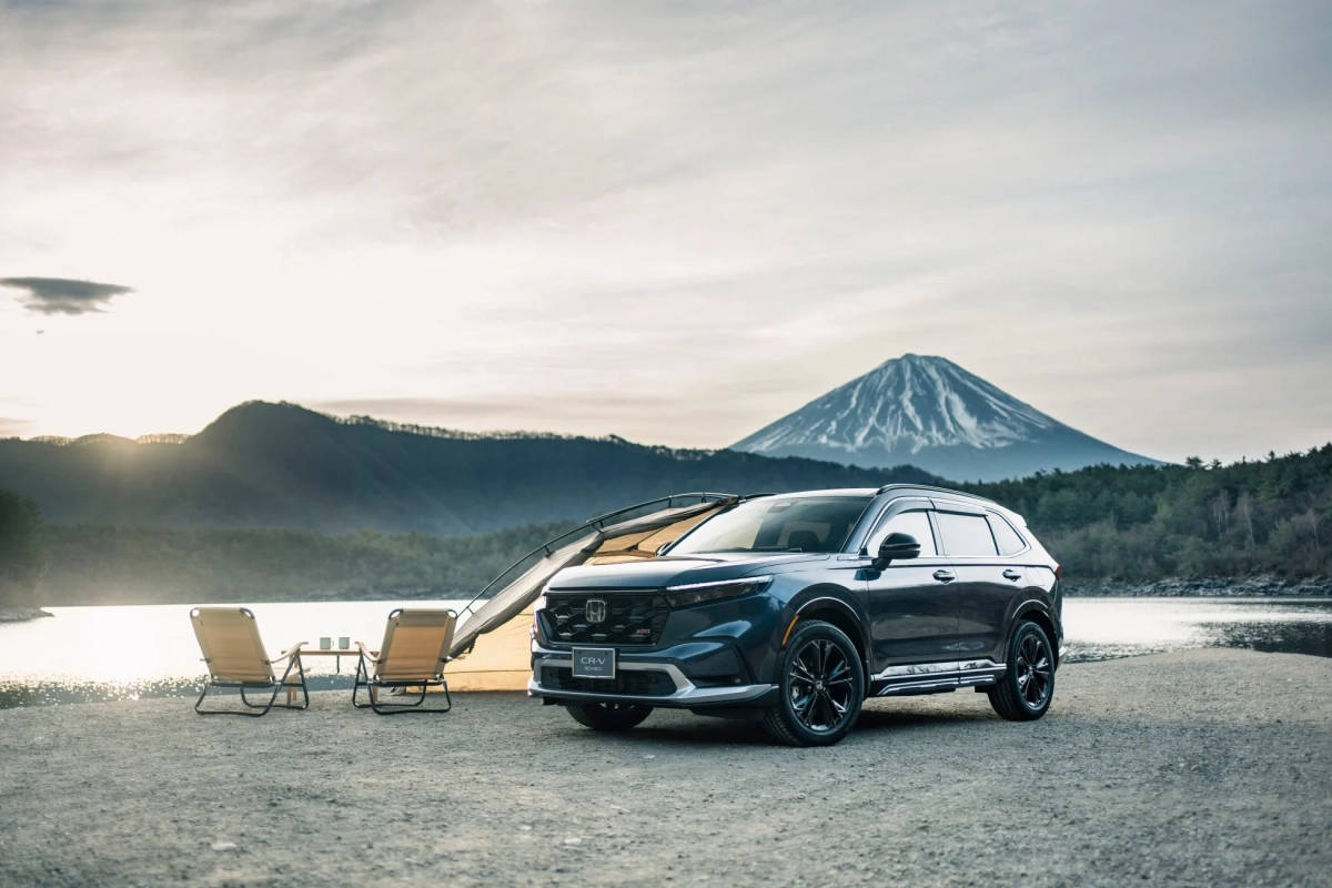 CR-Vのキャンプシーン