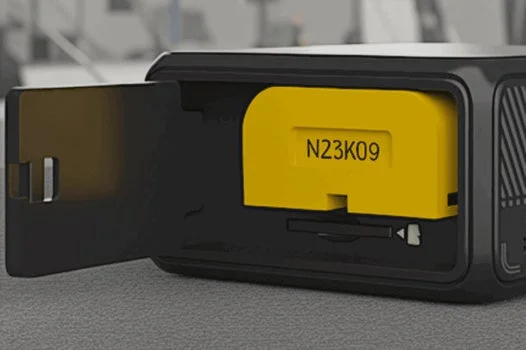 PR-4のバッテリーコンパートメント