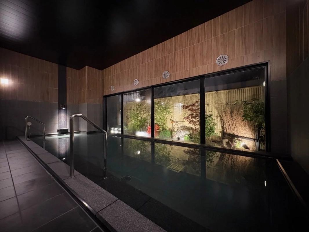 光明石人工温泉大浴場「旅人の湯」