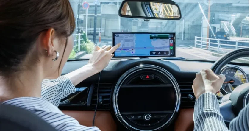 大画面で快適なドライブを楽しむ