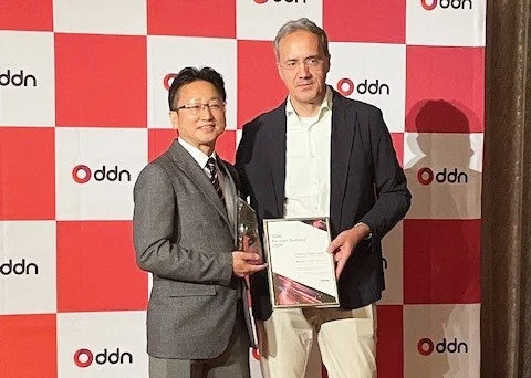 DDN Partner Summitでの授賞式の様子