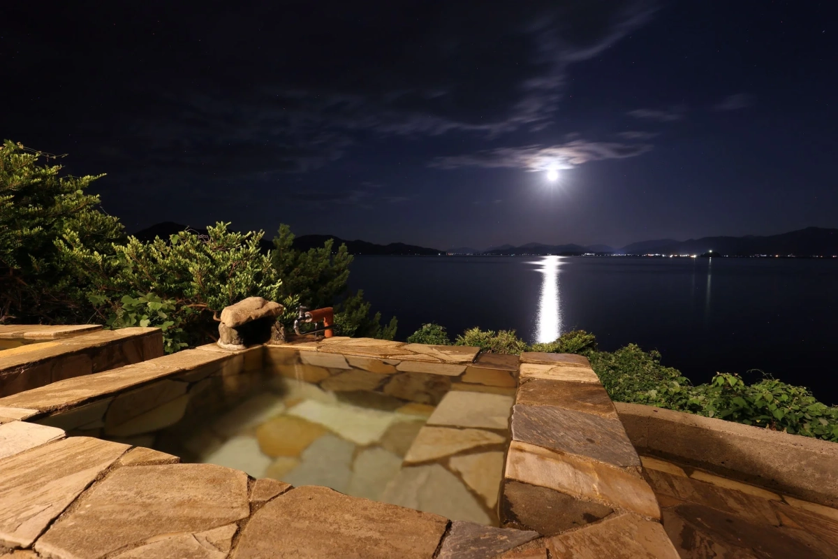 露天風呂(夜景)画像