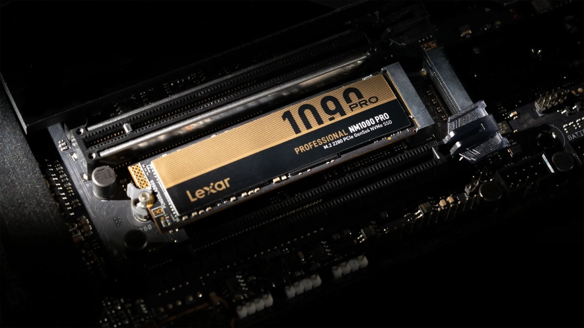 Lexar Professional NM1090 PRO SSD クローズアップ