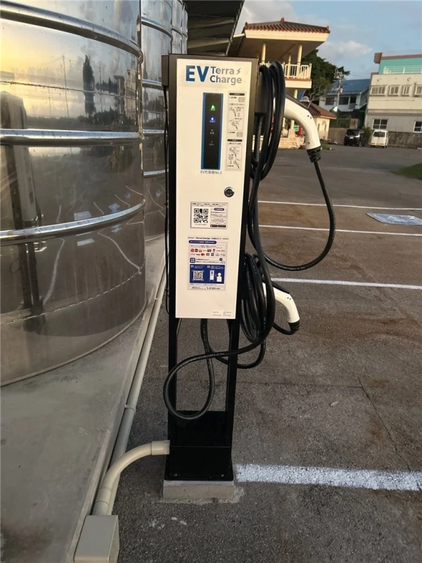 EV Terra Chargeの充電スタンド